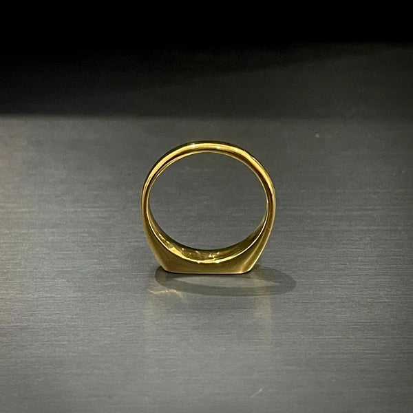 Signet Bar Golden Ring